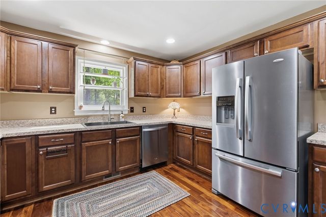 9006 Shawonodasee Rd, Chesterfield, VA 23832