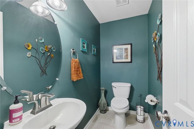 9006 Shawonodasee Rd, Chesterfield, VA 23832