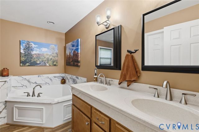 9006 Shawonodasee Rd, Chesterfield, VA 23832