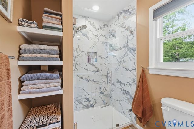 9006 Shawonodasee Rd, Chesterfield, VA 23832