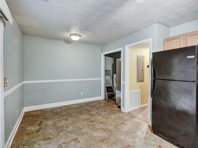 780 Glynn Oaks Drive, Clarkston, GA 30021