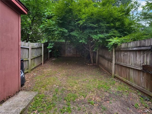 780 Glynn Oaks Drive, Clarkston, GA 30021