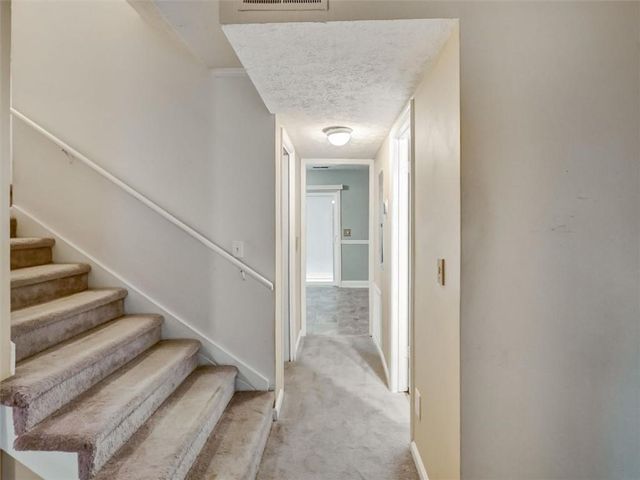 780 Glynn Oaks Drive, Clarkston, GA 30021