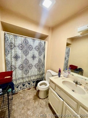 1608 W Lansing Street, Broken Arrow, OK 74012