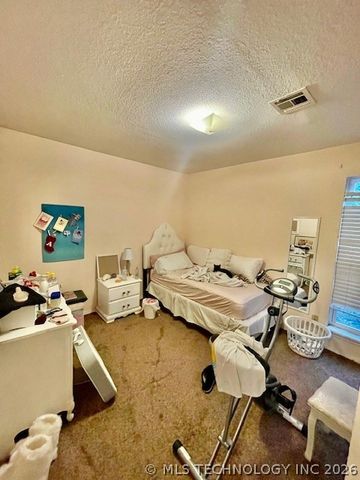 1608 W Lansing Street, Broken Arrow, OK 74012