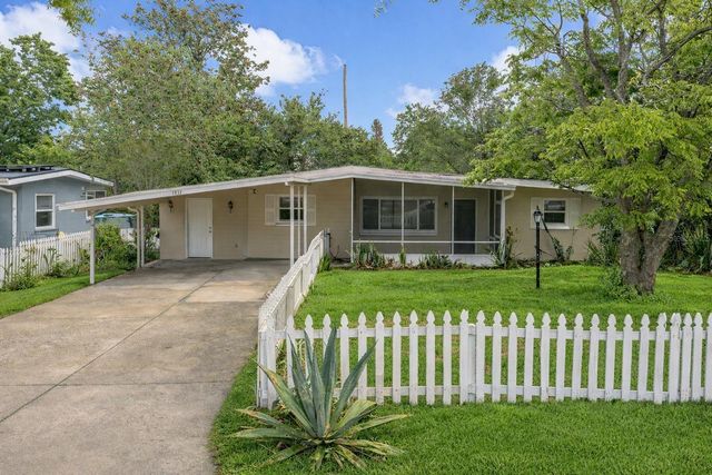 1712 TALLAHASSEE DRIVE, Daytona Beach, FL 32117