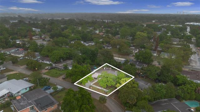 1712 TALLAHASSEE DRIVE, Daytona Beach, FL 32117