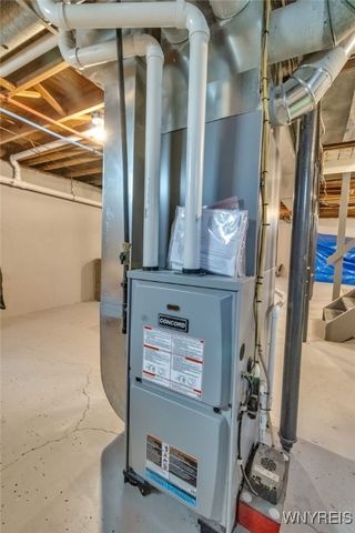 21 Campbell Avenue, Buffalo, NY 14216