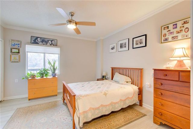 1800 Clairmont Lake 223, Decatur, GA 30033