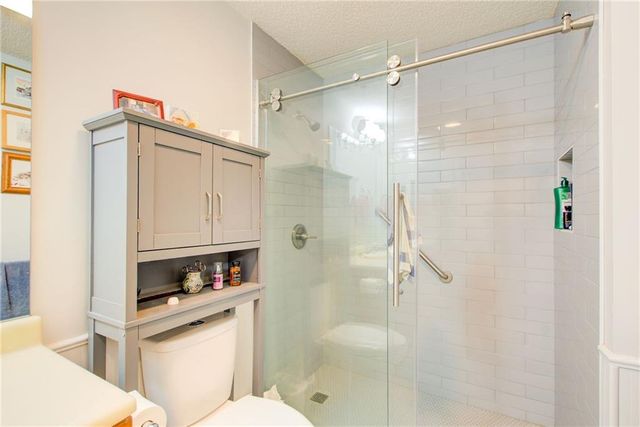 1800 Clairmont Lake 223, Decatur, GA 30033