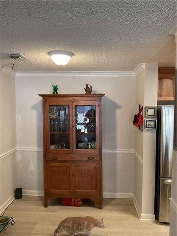 1800 Clairmont Lake 223, Decatur, GA 30033