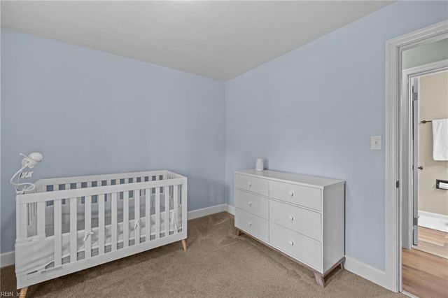 5833 Hawthorne LN, Portsmouth, VA 23703