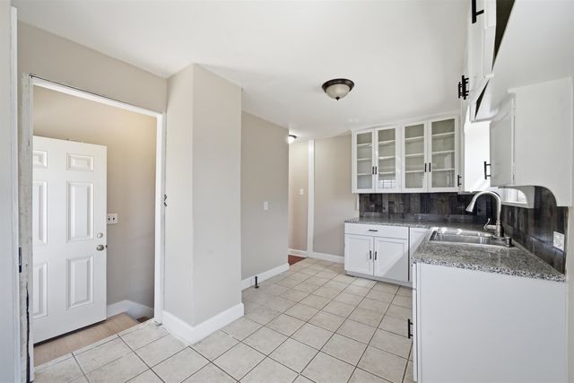 1511 W Haskell St, Wichita, KS 67213