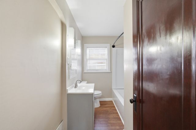 1511 W Haskell St, Wichita, KS 67213