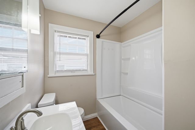 1511 W Haskell St, Wichita, KS 67213