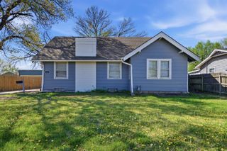 1511 W Haskell St, Wichita, KS 67213