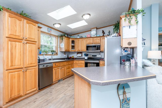 57601 70th Street, Hartford Twp, MI 49057