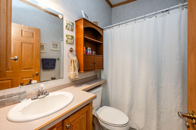 57601 70th Street, Hartford Twp, MI 49057