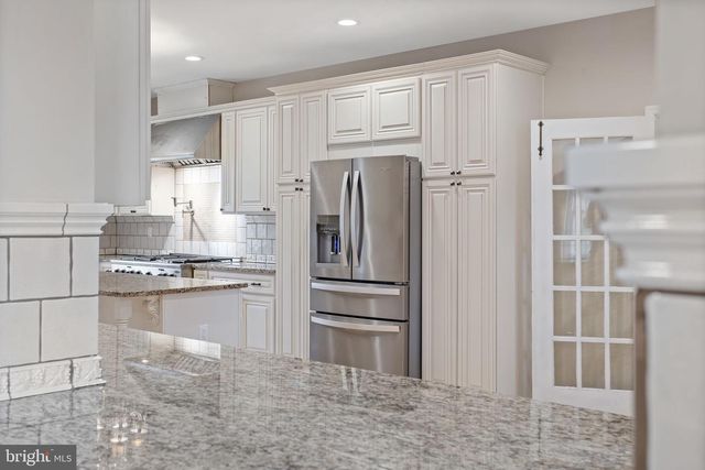 1790 FRIEDENSVILLE RD, Bethlehem, PA 18015