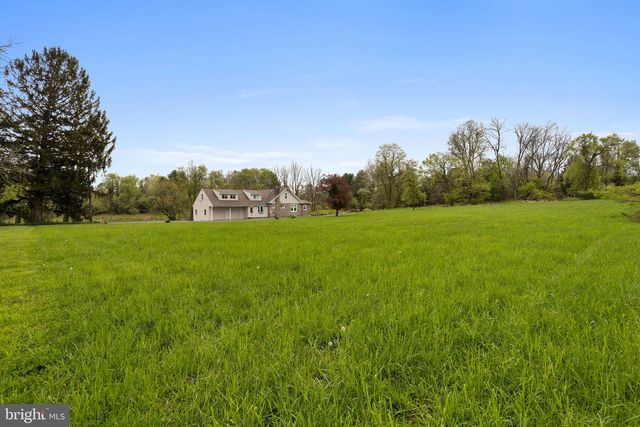 1790 FRIEDENSVILLE RD, Bethlehem, PA 18015