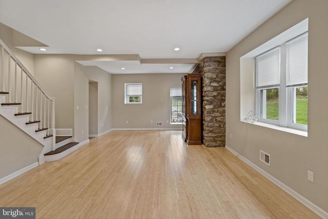 1790 FRIEDENSVILLE RD, Bethlehem, PA 18015