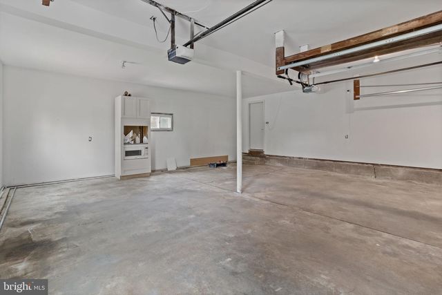 1790 FRIEDENSVILLE RD, Bethlehem, PA 18015