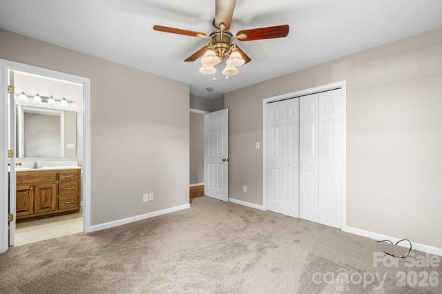 4967 Addison Lane, Hickory, NC 28601