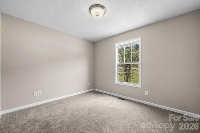 4967 Addison Lane, Hickory, NC 28601