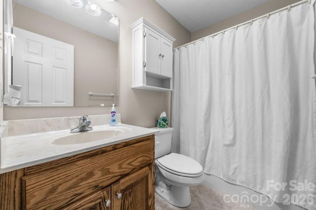 4967 Addison Lane, Hickory, NC 28601