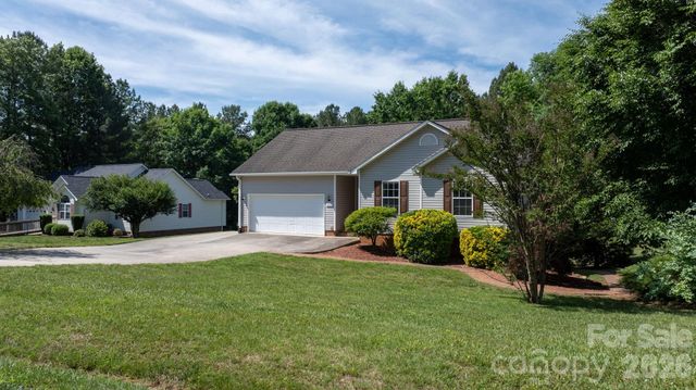 4967 Addison Lane, Hickory, NC 28601