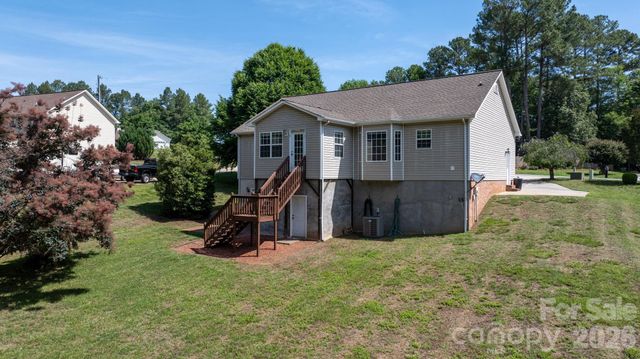 4967 Addison Lane, Hickory, NC 28601