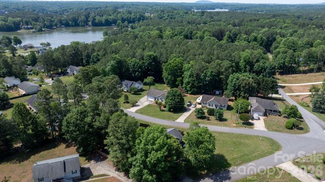 4967 Addison Lane, Hickory, NC 28601