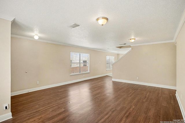 10423 Fork, San Antonio, TX 78245