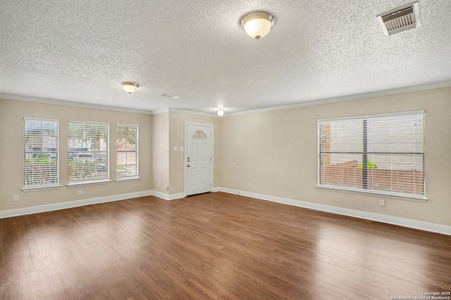 10423 Fork, San Antonio, TX 78245