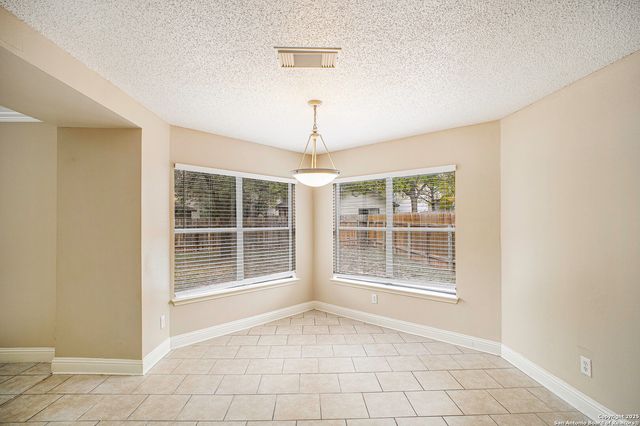 10423 Fork, San Antonio, TX 78245