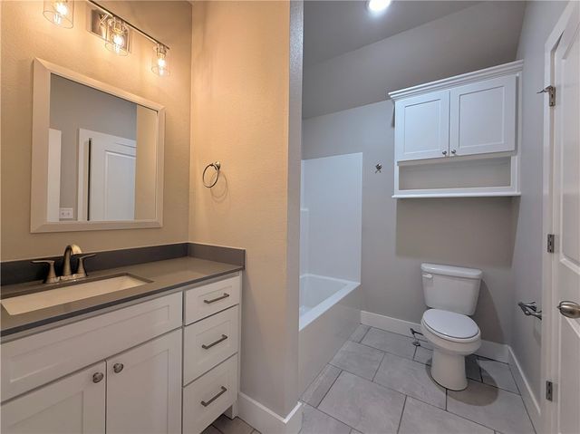 2507 Buckside Street, Springdale, AR 72762