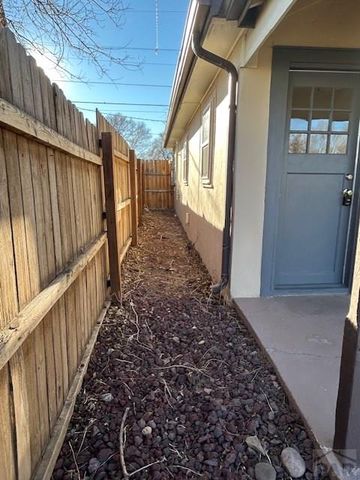 931 Jackson St, Pueblo, CO 81004