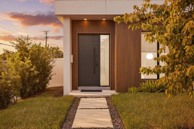 423 W AMELIA AVENUE 2, Tampa, FL 33602