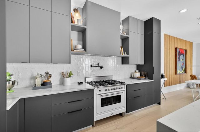 423 W AMELIA AVENUE 2, Tampa, FL 33602