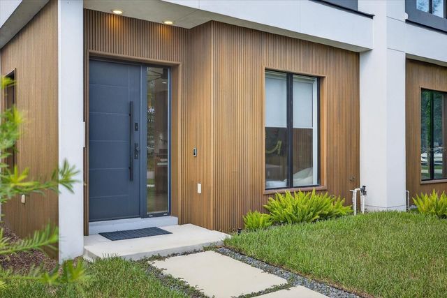 423 W AMELIA AVENUE 2, Tampa, FL 33602