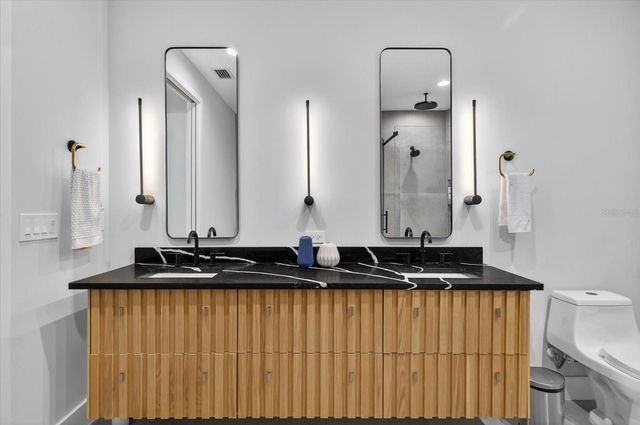 423 W AMELIA AVENUE 2, Tampa, FL 33602