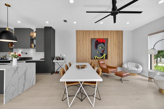 423 W AMELIA AVENUE 2, Tampa, FL 33602