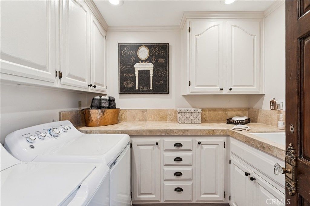 Image 44 of property listing at 29162 Bald Eagle Ridge, Lake Arrowhead, CA 92352