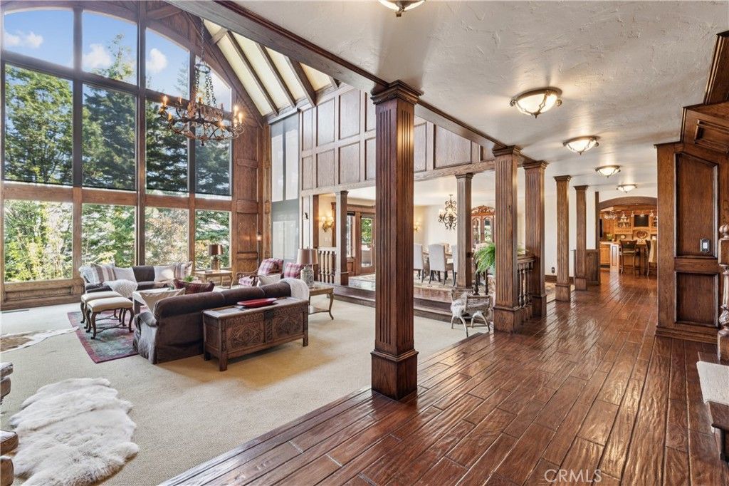 Image 9 of property listing at 29162 Bald Eagle Ridge, Lake Arrowhead, CA 92352