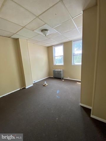 2046 BRIDGE ST, Philadelphia, PA 19124