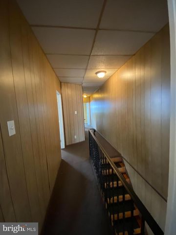 2046 BRIDGE ST, Philadelphia, PA 19124