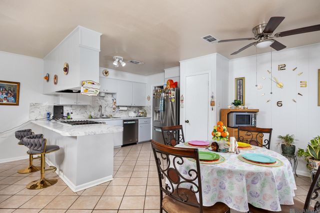 1891 Erlanger Dr, Baton Rouge, LA 70816