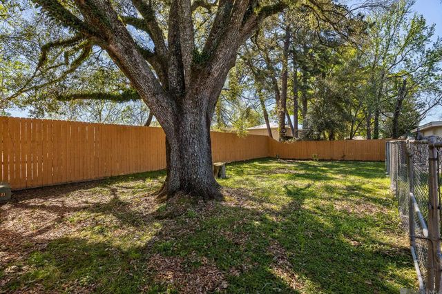 1891 Erlanger Dr, Baton Rouge, LA 70816