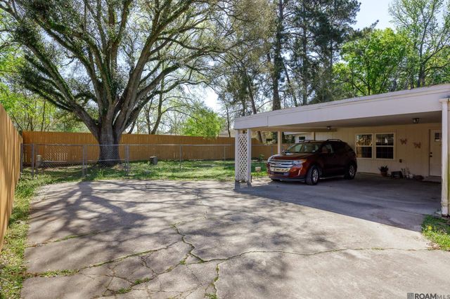 1891 Erlanger Dr, Baton Rouge, LA 70816