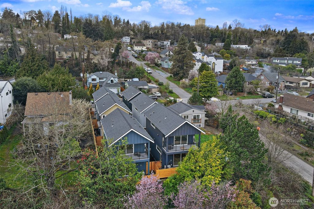 2006 C 19th Avenue S, Seattle, WA 98144